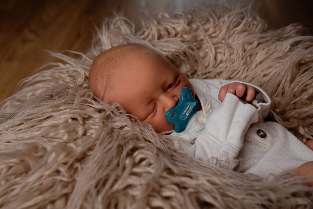 DIY newborn photography