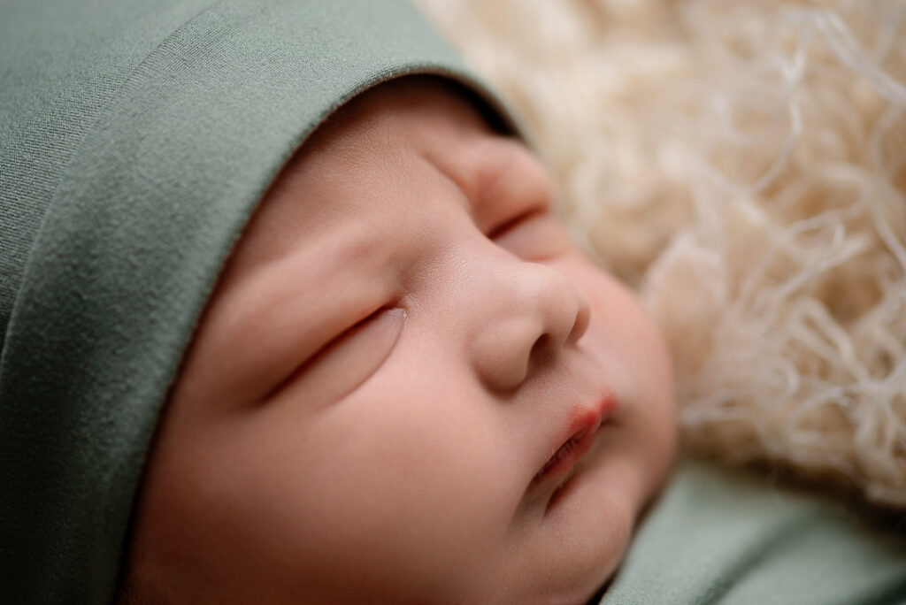 Newborn photographer