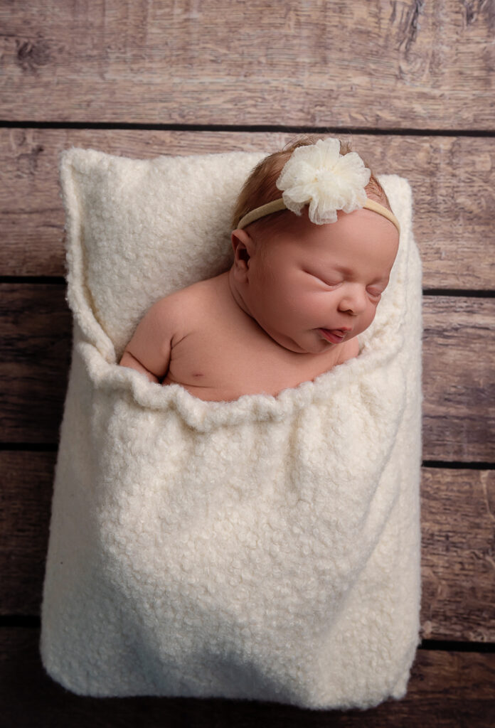 Baby girl newborn photos
