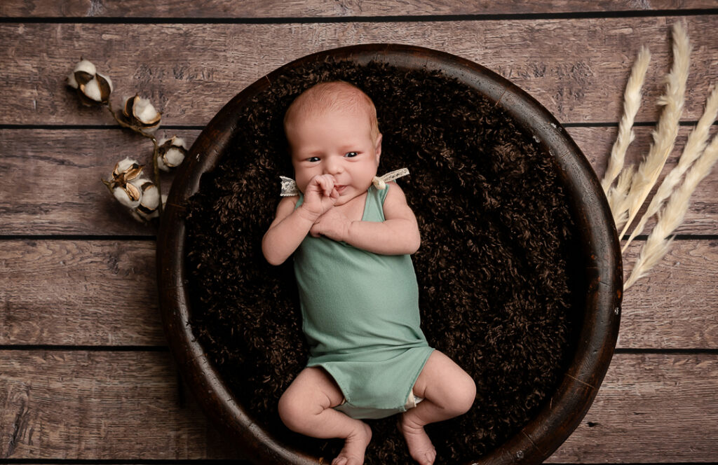 Baldwin Wisconsin newborn baby photographer