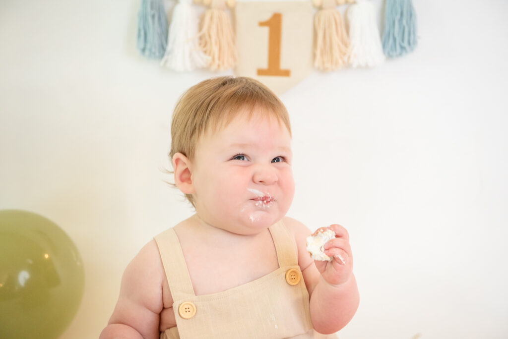 First birthday milestone photography session for baby near New Richmond, WI