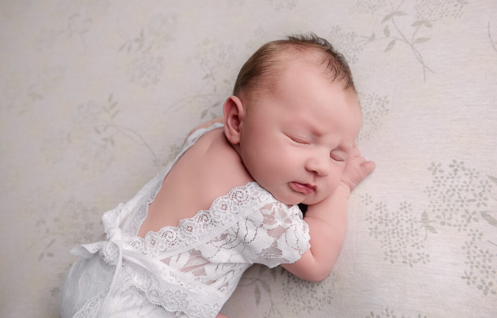 Studio newborn photographer located in New Richmond Wisconsin.